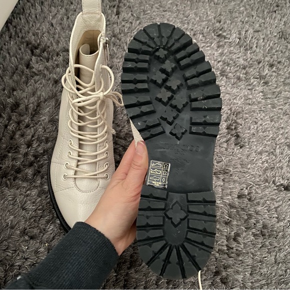 BRAND NEW JIMMY CHOO CRUZE BOOTS - Picture 8 of 14